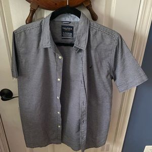 Nautica Button-Down Shirt (18-20) Boys